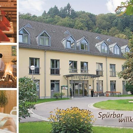 Euvea Freizeit- Und Tagungshotel Neuerburg  Ngoại thất bức ảnh